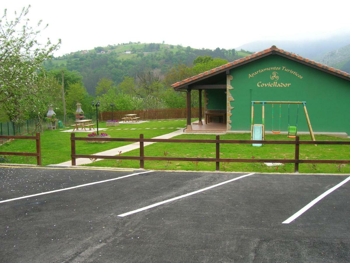 Coviellador Cangas De Onis Pension Buitenkant foto